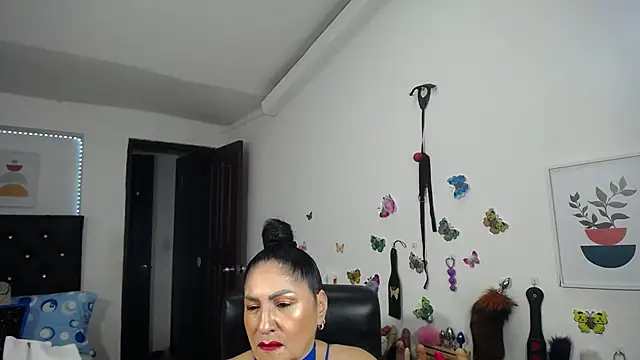 mature bigboobs10 online show from October 29, 2025, 1:26 am