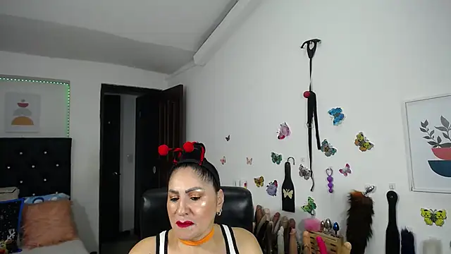 mature bigboobs10 online show from October 31, 2025, 4:09 am