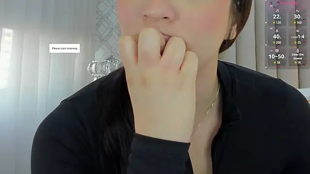 Pia Johnson  online show from October 18, 2025, 11:56 am