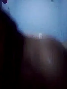 Snapshot of Honeybun25 chatting on September 22, 2025, 12:16 am Honeybun25 online show from September 22, 2025, 12:16 am