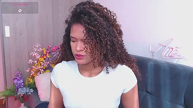 Amelia bss online show from September 17, 2025, 1:46 pm