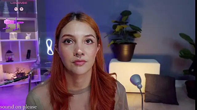 RedJasmine  online show from February 14, 2025, 6:40 pm