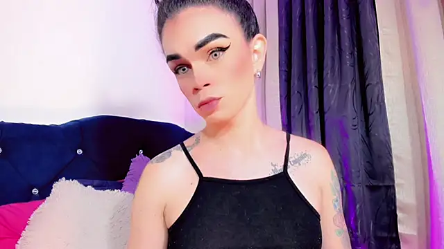 lesly xx online show from October 9, 2025, 3:07 am