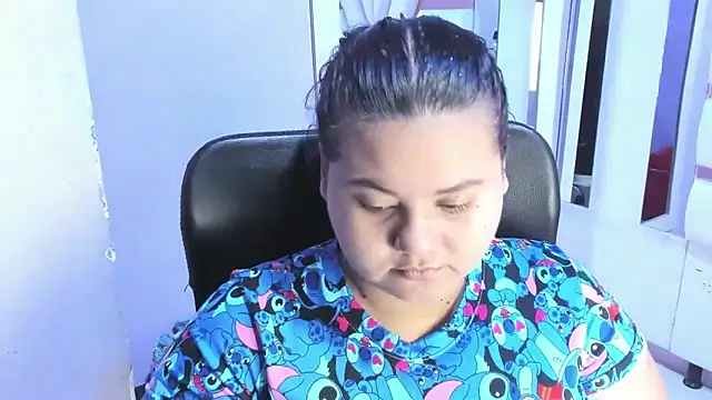 ValenTitis online show from November 27, 2025, 8:53 pm