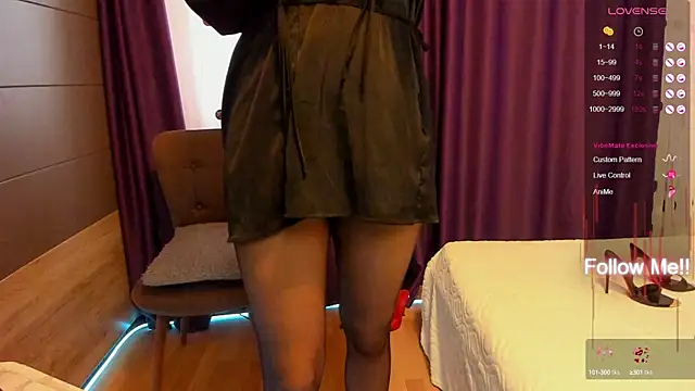 MissVanessa0 online show from March 19, 2025, 2:13 pm