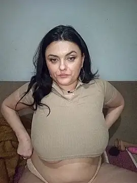 sweetychloelle online show from December 15, 2024, 7:21 pm