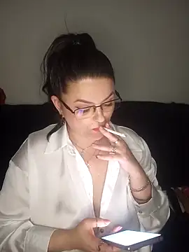 sweetychloelle online show from March 2, 2025, 5:09 pm