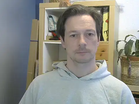 snowypaul11 online show from January 31, 2025, 7:39 am