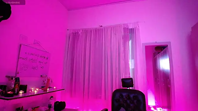 Snapshot of Misslana_wn1 chatting on March 13, 2025, 12:37 am Misslana wn1 online show from March 13, 2025, 12:37 am