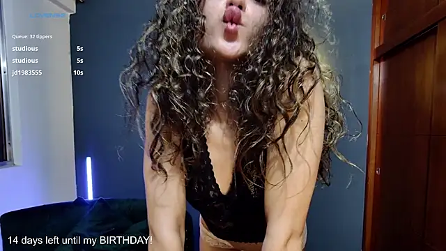 kattypark online show from January 5, 2025, 5:51 am