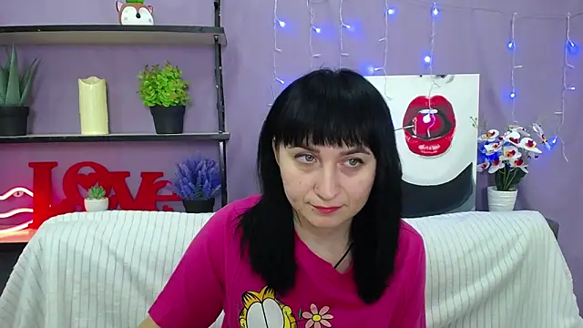 NinaFlawlees online show from March 15, 2025, 6:54 pm