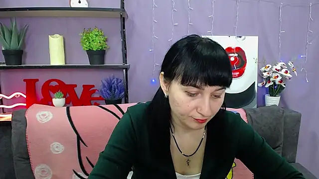 NinaFlawlees online show from March 13, 2025, 7:06 pm