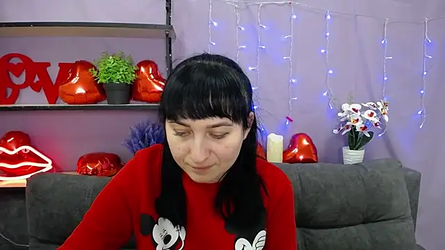 NinaFlawlees online show from March 5, 2025, 11:49 pm