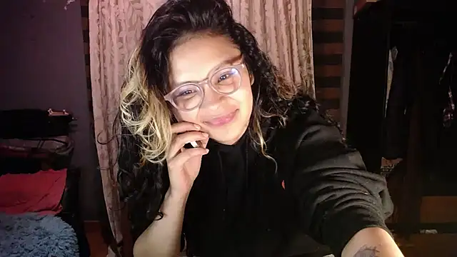 Hathorlove online show from March 7, 2026, 5:03 am