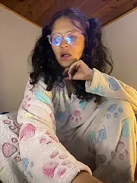 Hathorlove online show from February 14, 2025, 4:47 am