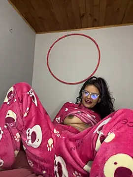 Hathorlove online show from March 9, 2025, 6:06 am