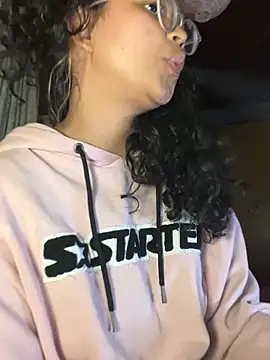 Hathorlove online show from September 23, 2025, 6:31 am