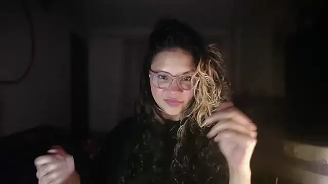 Hathorlove online show from March 21, 2026, 6:36 am