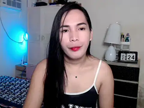 Msyensmith online show from September 24, 2025, 12:51 am