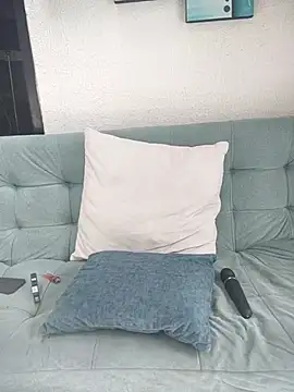 KarlyPrint online show from November 7, 2025, 4:44 pm