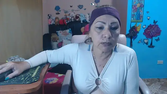 Snapshot of milfeddy_ chatting on May 18, 2026, 12:11 am milfeddy online show from May 18, 2026, 12:11 am