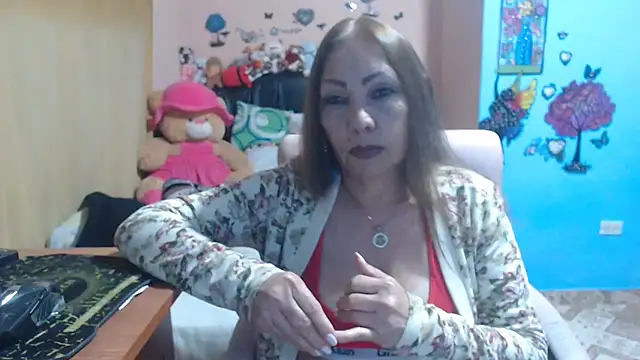 Snapshot of milfeddy_ chatting on May 8, 2026, 12:25 am milfeddy online show from May 8, 2026, 12:25 am