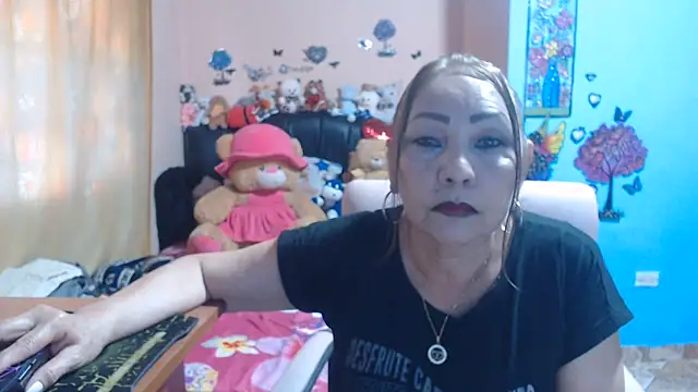 Snapshot of milfeddy_ chatting on May 27, 2026, 9:00 pm milfeddy online show from May 27, 2026, 9:00 pm