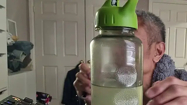 AmGuy23 online show from September 19, 2025, 11:20 pm