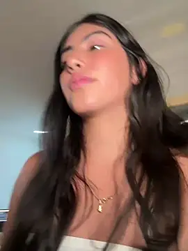 Gaby zahir  online show from February 25, 2025, 9:53 am