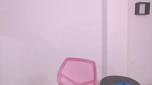 1eve rox online show from February 23, 2026, 10:21 pm