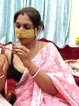 Queen Dolly online show from January 24, 2025, 6:04 pm