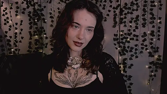 risha laas online show from November 29, 2025, 7:58 pm