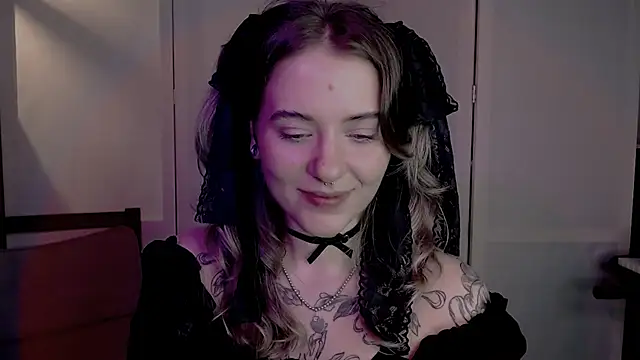 risha laas online show from December 1, 2024, 6:02 pm