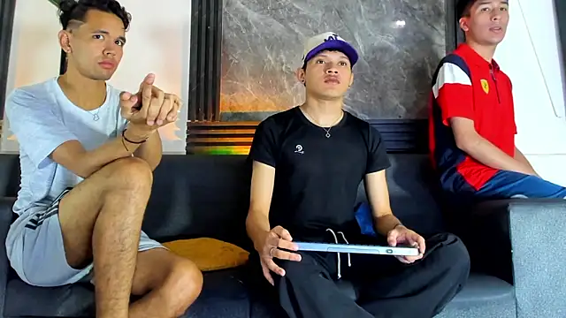 robertsmith 1 online show from September 16, 2025, 7:26 pm