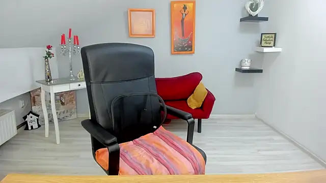 Snapshot of LollaGirl chatting on March 19, 2025, 4:25 am LollaGirl online show from March 19, 2025, 4:25 am