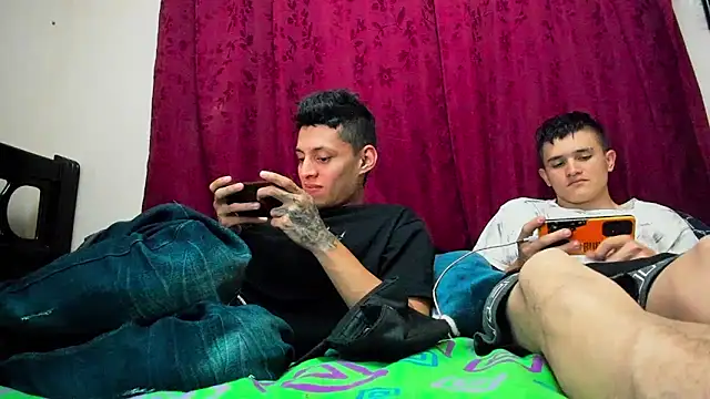 Snapshot of davidlatin66 chatting on September 23, 2025, 11:45 pm davidlatin66 online show from September 23, 2025, 11:45 pm