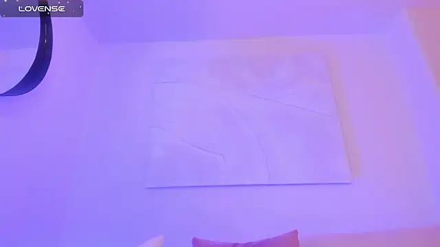 EveBensonX online show from March 15, 2025, 3:37 pm