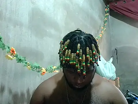 2ocmaxi online show from April 29, 2026, 8:48 pm