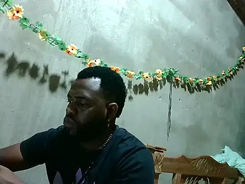 2ocmaxi online show from September 11, 2025, 2:55 am