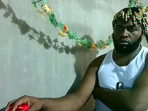 2ocmaxi online show from April 25, 2026, 10:29 pm