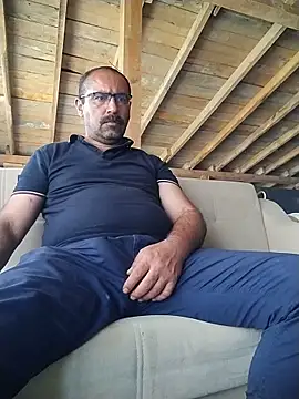 Snapshot of masculine_bear_daddy chatting on May 31, 2026, 2:12 pm masculine bear daddy online show from May 31, 2026, 2:12 pm