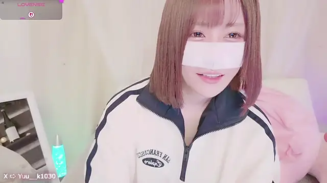 Yuu  k online show from February 27, 2025, 2:21 pm