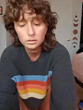 mossy kiss online show from December 17, 2025, 8:03 pm