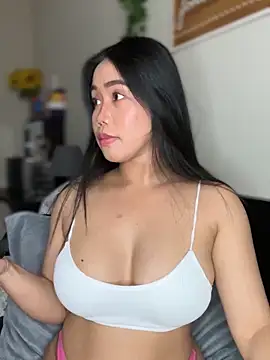 JazzieXo online show from February 18, 2025, 8:47 pm