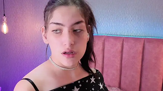 Snapshot of Alexa_Thaylor_ chatting on January 19, 2026, 3:27 pm Alexa Thaylor online show from January 19, 2026, 3:27 pm