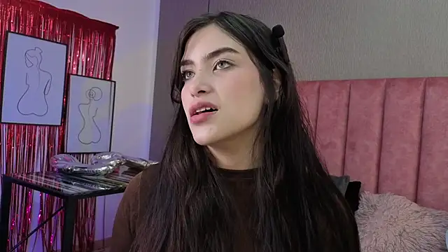 Snapshot of Alexa_Thaylor_ chatting on February 13, 2026, 4:40 pm Alexa Thaylor online show from February 13, 2026, 4:40 pm