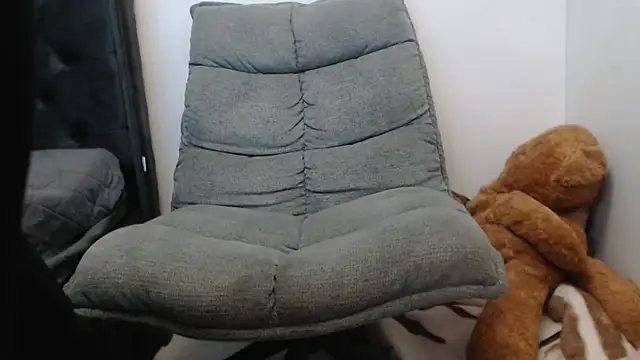 mesexylady34 online show from March 25, 2026, 9:57 pm