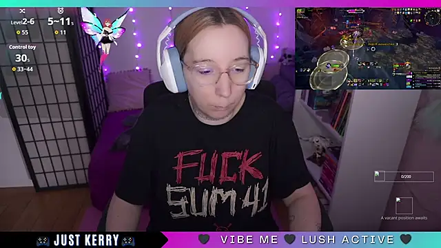 Snapshot of JustKerry chatting on September 26, 2025, 8:43 am JustKerry online show from September 26, 2025, 8:43 am