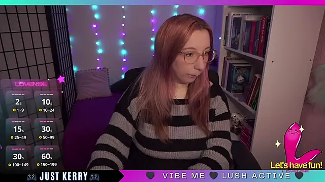 Snapshot of JustKerry chatting on September 10, 2025, 8:35 am JustKerry online show from September 10, 2025, 8:35 am