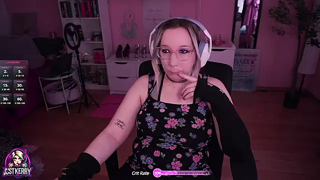 Snapshot of JustKerry chatting on March 11, 2025, 8:52 am JustKerry online show from March 11, 2025, 8:52 am